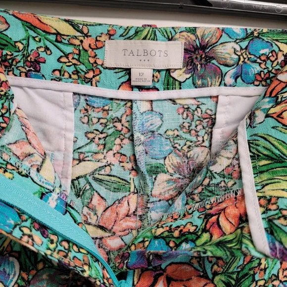 Talbots Floral Print Women Shorts - Picture 7 of 10